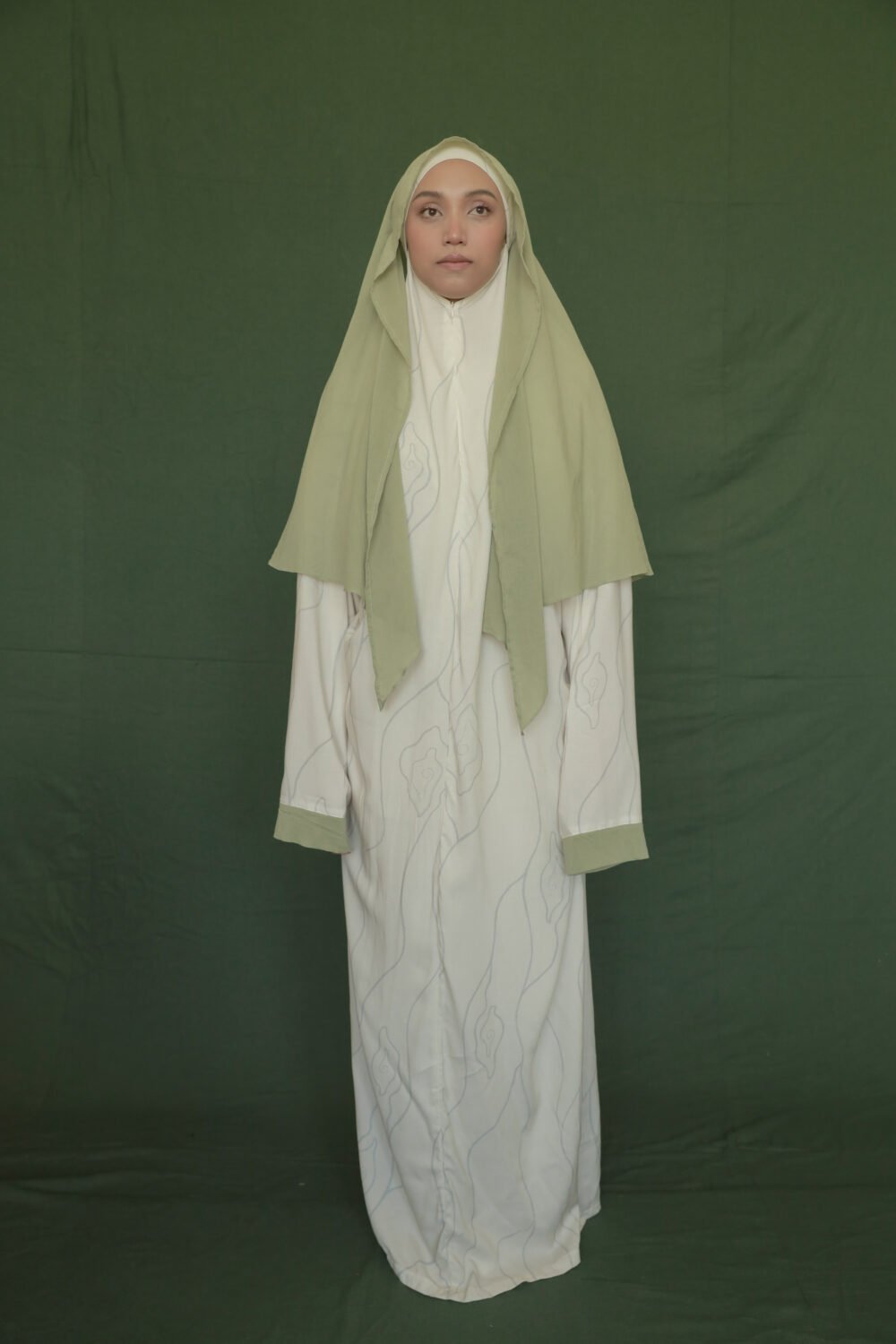 Gendis Abaya Mukena - Megamendung Susu - Image 5